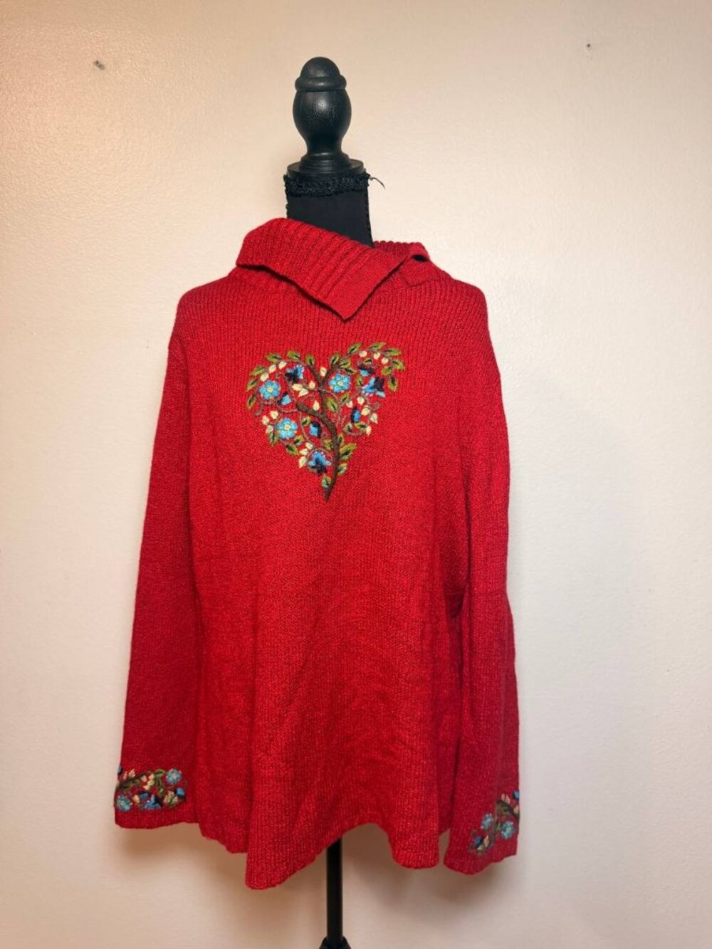 Coldwater Creek Red Embroidered Heart Sweater Floral Folk Boho Grandmacore